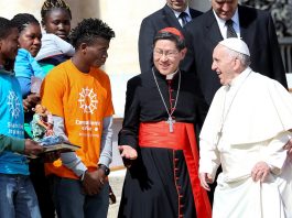 Catholic News | Cardinal Tagle and Pope Francis | Licas News