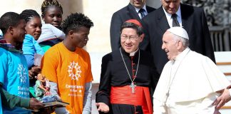 Catholic News | Cardinal Tagle and Pope Francis | Licas News