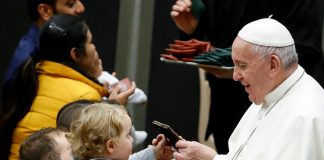 Pope says God’s mercy will be granted to the merciful