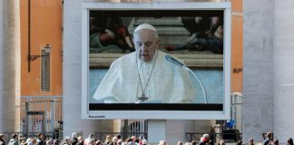 Coronavirus ‘cage’: Pope forced to deliver Sunday prayer online