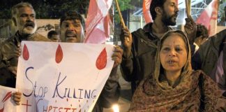 Muslim mob beats Christians, loots homes in Pakistani village