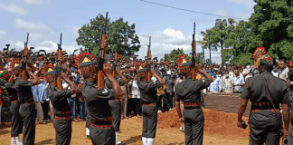 Ribuan menghadiri pemakaman tentara Katolik yang tewas dalam bentrokan India – Tiongkok