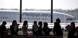 Filipino workers returning home from Kuwait