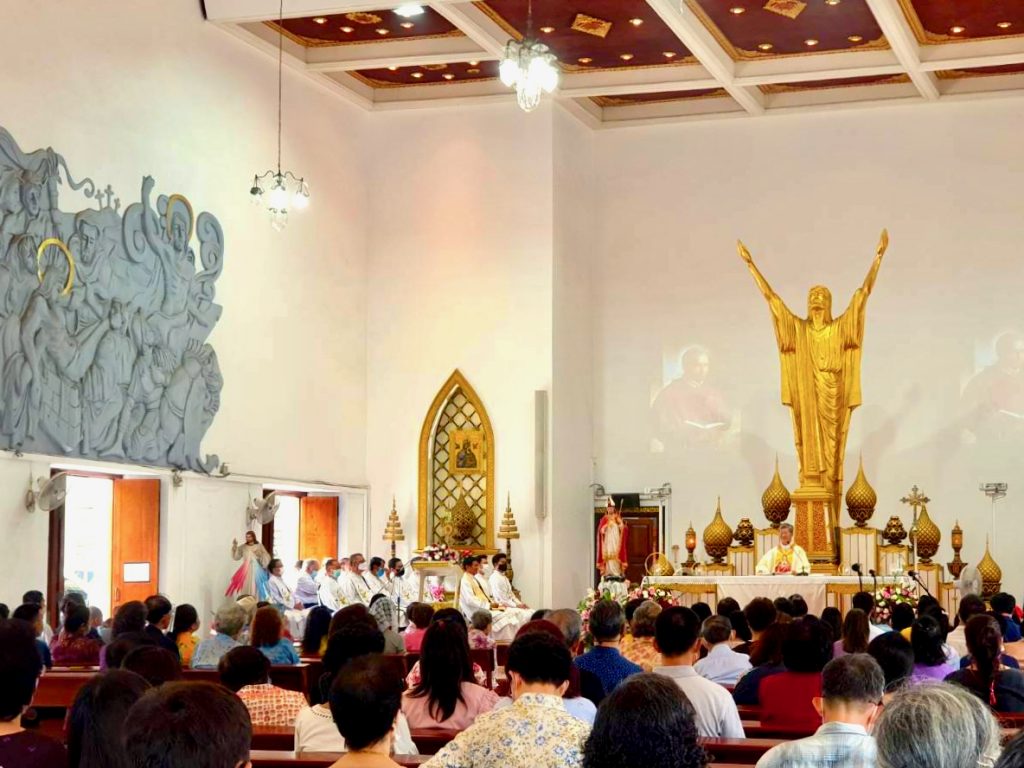 Interior of Holy Redeemer Church, Bangkok