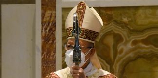Manila archbishop admits Philippine Church still wanting in being ‘Church of the poor’