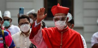 Manila archbishop urges Filipinos to uphold ‘national dignity’ amid violence, corruption