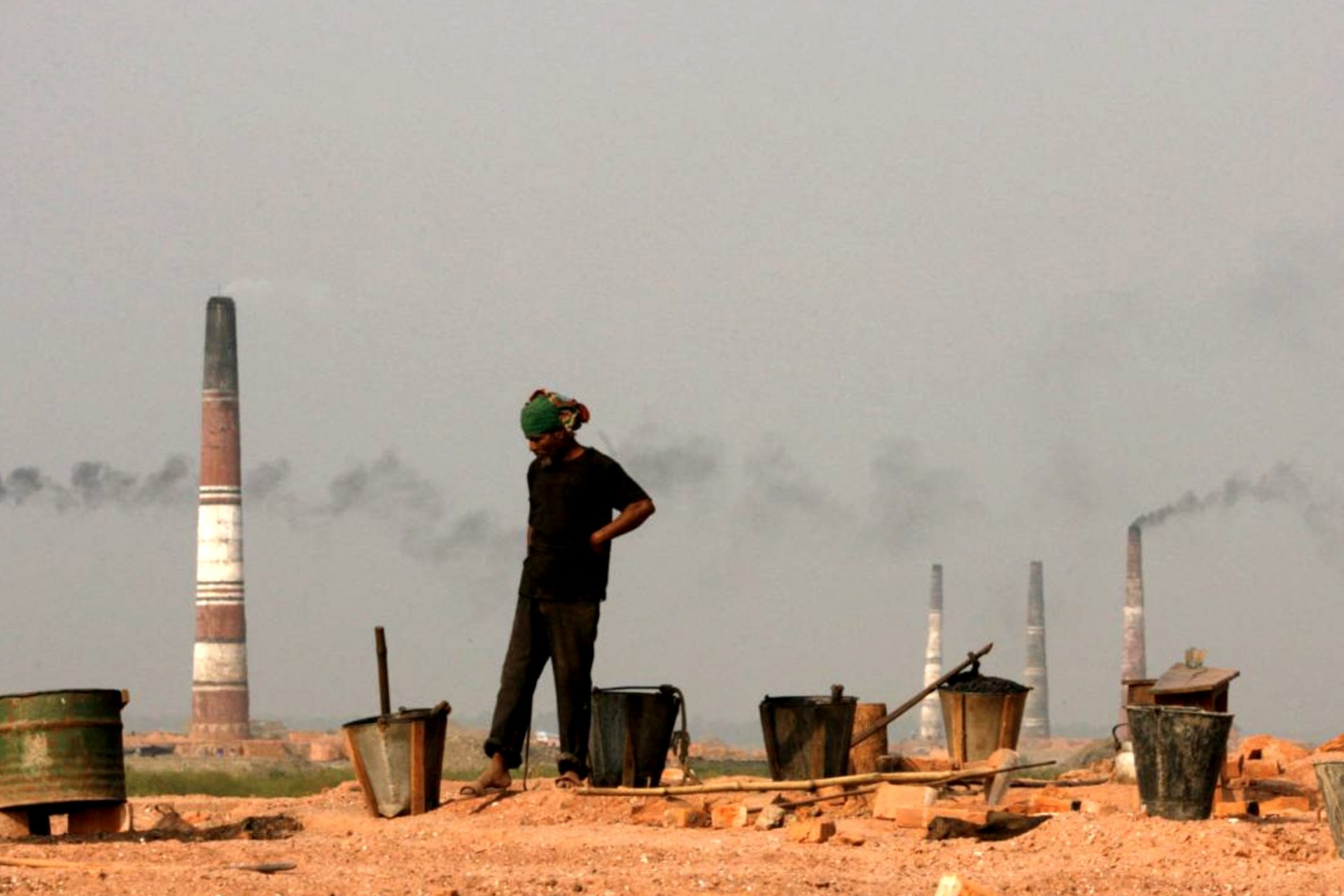 Bangladesh scraps plans to build 10 coalfired power plants LiCAS