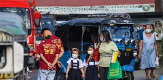Photos: Philippine capital starts face-to-face classes for 2,000 children