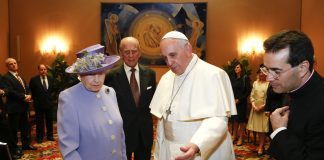 Queen Elizabeth II and Pope Francis