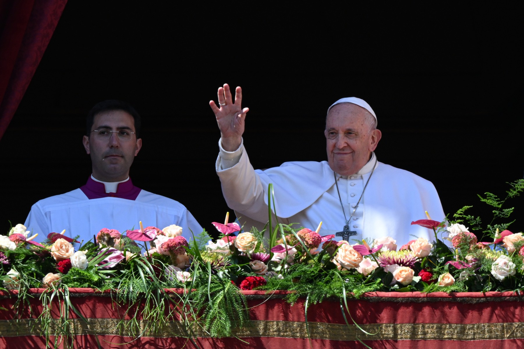 Onrecht Aziatisch maïs Full text of Pope Francis' Urbi et Orbi blessing for Easter 2023 -  LiCAS.news | Light for the Voiceless