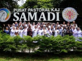 Indonesian Mother House treasurers and superior generals