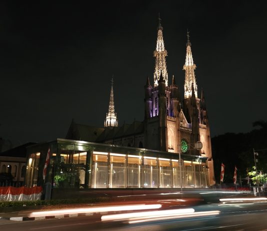 Cathedral of Our Lady of the Assumption at night