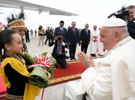 Pope Francis arrives in Jakarta, Indonesia