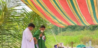 Indonesian parish celebrates blessing of seeds, uniting prayer with labor