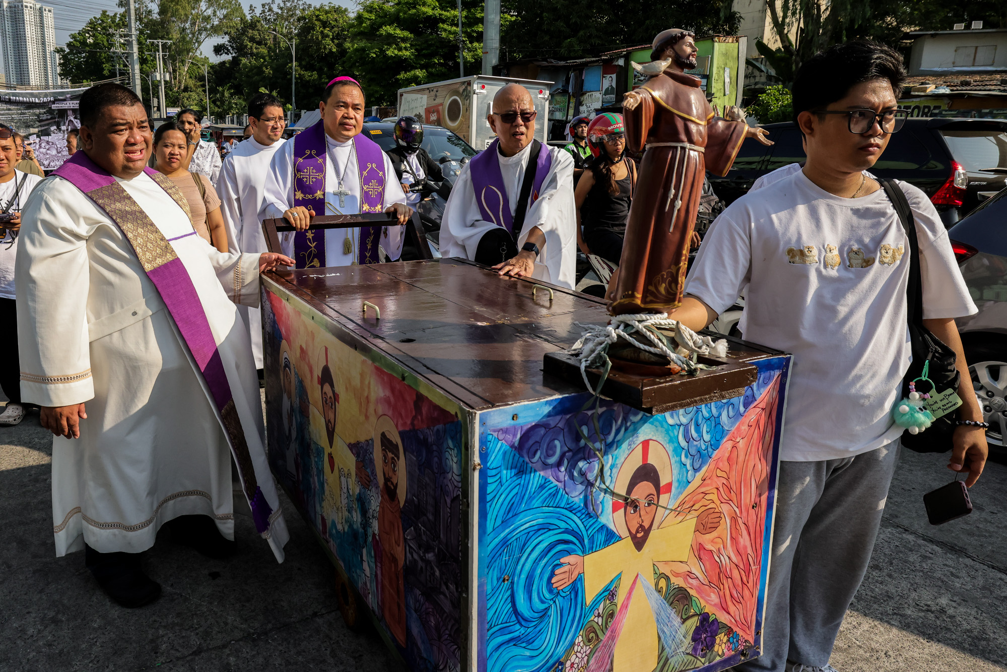PHOTOS: Urban poor turn Lenten rites into call for housing justice in the Philippines