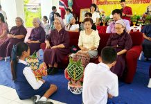 Thai Catholic schools blend tradition and faith in annual Wai Khru observance