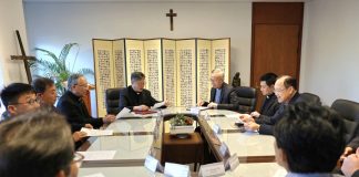 Two Asian archdioceses bridge 200-year-old missionary legacy with joint declaration