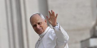 Pope on Amoris laetitia: What Church do people meet when most fragile?