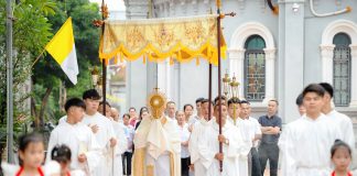 IN PHOTOS: Catholics in Vietnam urged to turn Eucharistic devotion into everyday Gospel witness